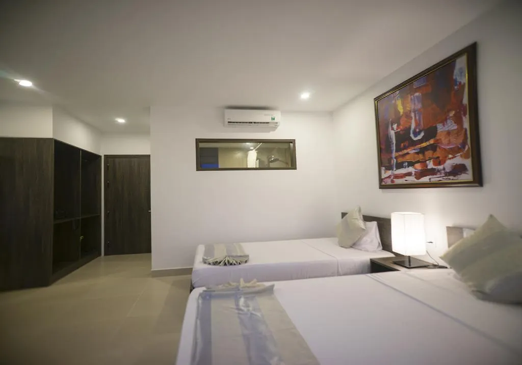 Golden Dragon Hotel Hoi An 3*,  Vietnam